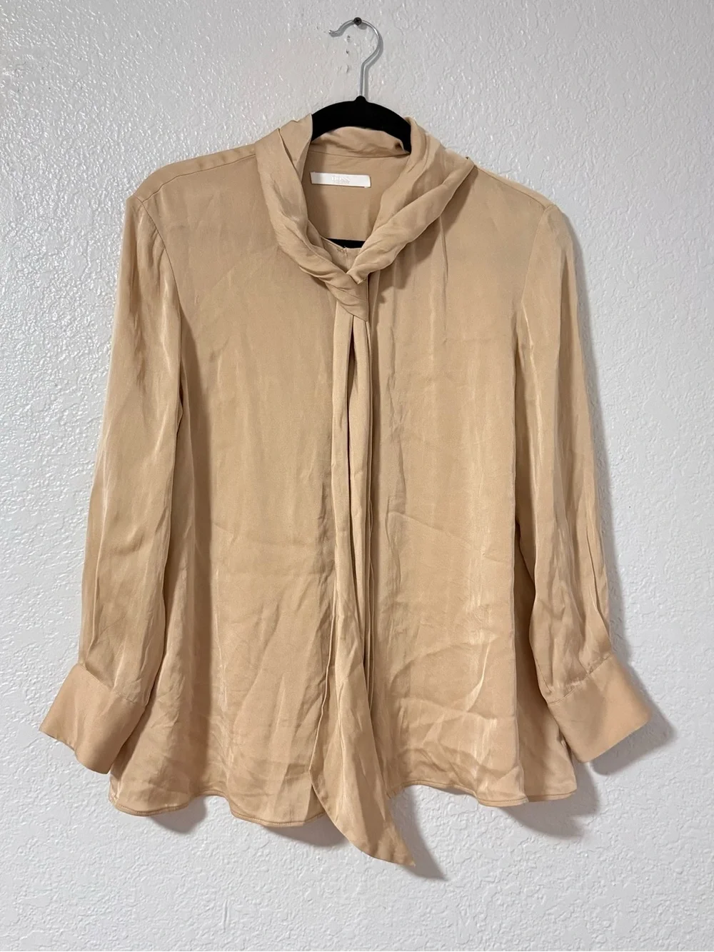 Hugo Boss Womens long sleeve silk Tan Tie-Neck Blouse US 8